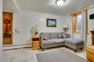 Walk to Lake George Guest Suite in Oak Grove - 4