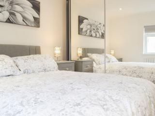 Princess Court Apartment - Llanelli - 2