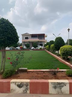 Villa Orchidia with Private Pool 3BR by Homeyhuts - Haiderabad - 3