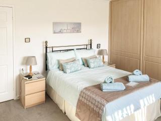 Aidan - 28254 - Seahouses - 1