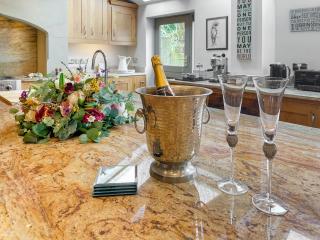 Elizabeth Cottage - Glossop - 2