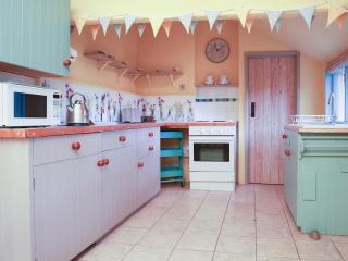 Bell Corner Cottage - Cratfield - 3