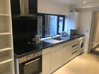 beautifull house with 6 double bedrooms - 4