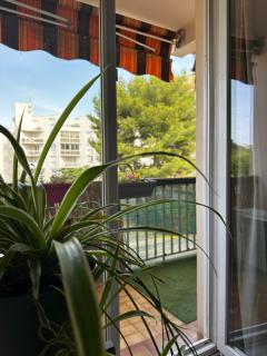 Appartement lumineux avec parking privé et balcon - Tolone - 0
