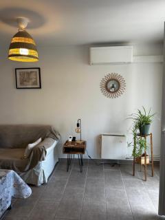 Appartement lumineux avec parking privé et balcon - Tolone - 6