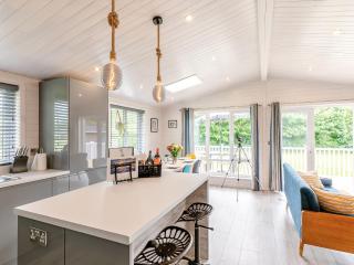 Erica Lodge - Willington - 7