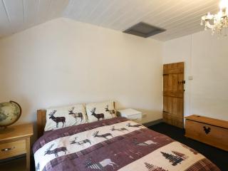 Tir-Y-Coed - Gwernymynydd - 5
