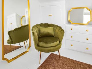 The Cliff - Ellon - 2