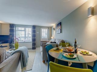 Riverside Cottage - 2