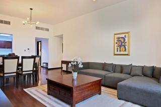 Luxury 2BR with Contemporary Design & Great Views - 0