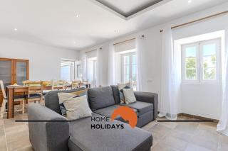 #331 Casa Chico Rita by Home Holidays - 3