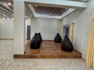 Saanvriya Farmstay 3BR Moinabad with Pool By Homeyhuts - 9