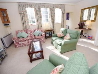 Pepper Pot Cottage - Compton - 4