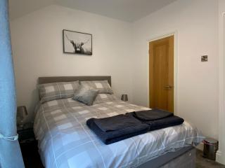 Hidden Gem Cottage - Great Driffield - 6