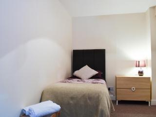 Barn Terrace - 28972 - Selstead - 0