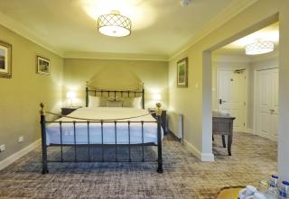 The Greyhound Inn - 2