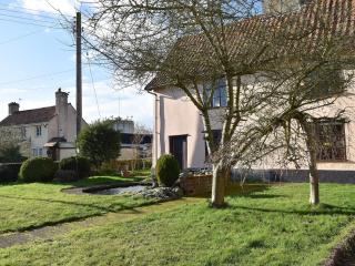 Brushmaker Cottage - Diss - 3