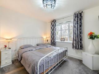 Luxury Living - Canterbury - 1