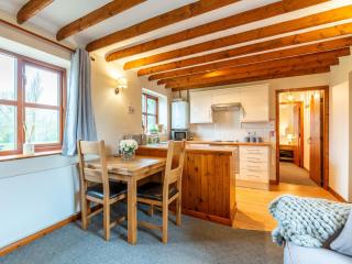 Maybeck Cottage - Whitby - 4