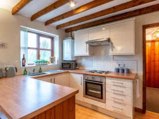 Maybeck Cottage - Whitby - 3