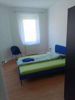 Eastside - Privatzimmer in geteilter Wohnung mit Gemeinschaftsbad - Stuttgart - 0