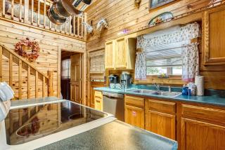 Lazy Man's Way - Sevierville - 1