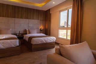 Royal Nine Pyramids View Hotel - Cairo - 8
