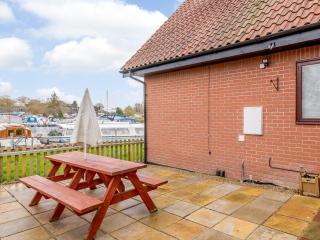 Riverside Cottage - Loddon - 8