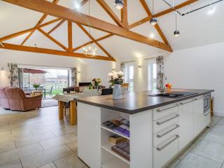 Barrow Barn - Wicken - 3