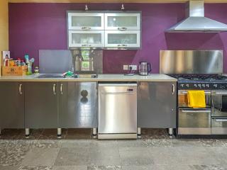 Coach House - Ashford - 6