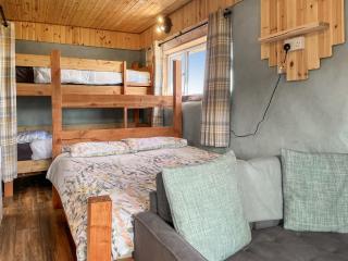 Honeysuckle Bale Cabin - Uk49073 - Ballindalloch - 7