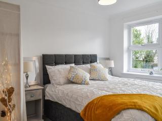 Apartment 2 - Uk42623 - Poole - 2