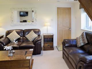 Cherry Blossom Cottage - Birstwith - 8