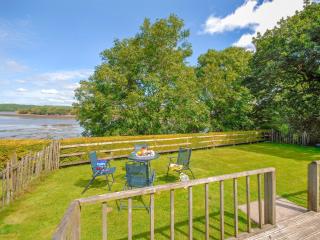 Inglenook Cottage - Landshipping - 2