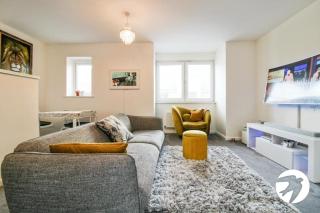 Contemporary 2 Bedroom House - Stonewood - 0