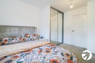 Contemporary 2 Bedroom House - Stonewood - 7