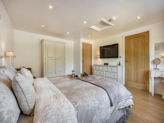 Clay Lake Cottages - Dads Shed - Covenham - 2