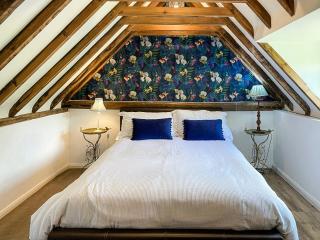 The Old Thatched Cottage - Tenterden - 2