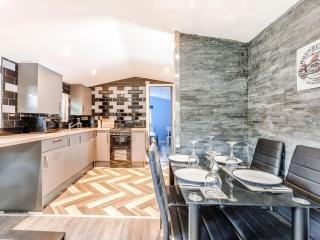Hobbits Hide - Abbotskerswell - 4
