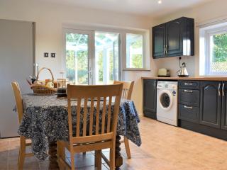 Seaview Bungalow - Membury - 5