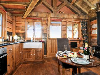 Copperbeech Bowtop - Tilston - 4