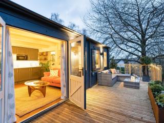 The Cosy Cabin - Clapton in Gordano - 8