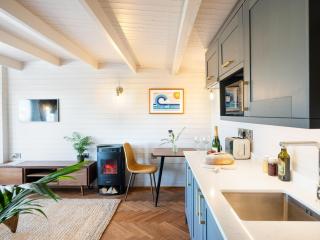 The Cosy Cabin - Clapton in Gordano - 4