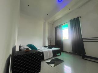 Budget Apartment Kandy - Kandy - 3