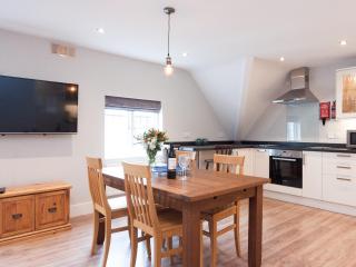 Bank Apartment 2 - Dartmouth - 7