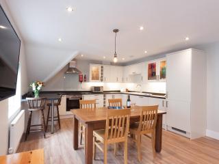 Bank Apartment 2 - Dartmouth - 6