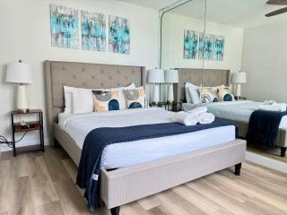 City View Newly Renovated 3 Beds w Free Parking LM909 - 8