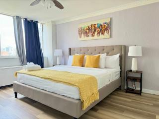 City View Newly Renovated 3 Beds w Free Parking LM909 - 9