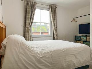 Market View - Ashbourne - 4