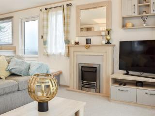 Pinecone Lodge - Sherburn - 7